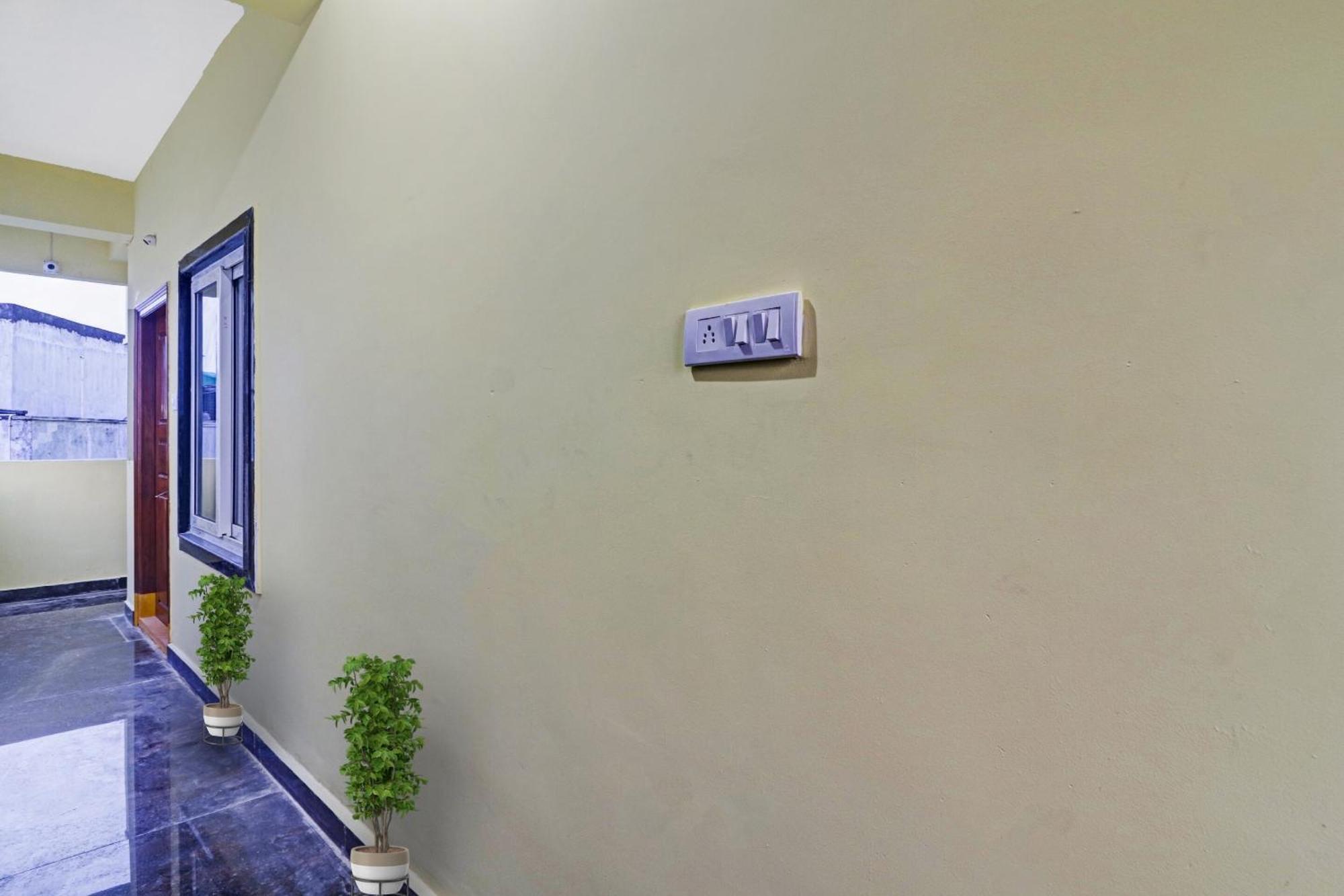 Hotel O Hanuma Residency Sururnagar 외부 사진