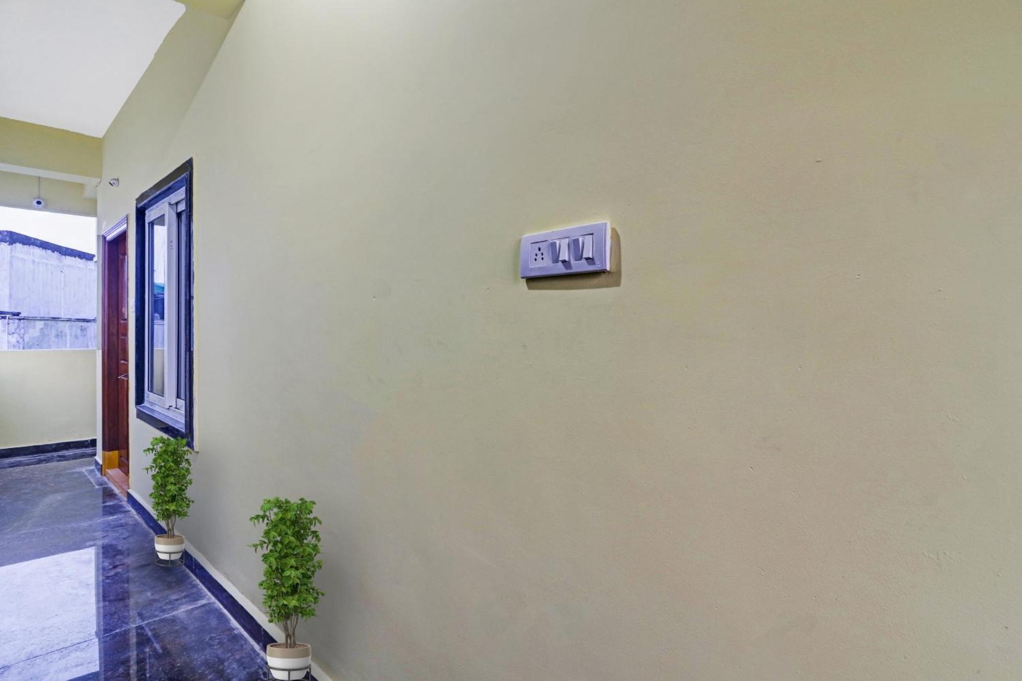 Hotel O Hanuma Residency Sururnagar 외부 사진